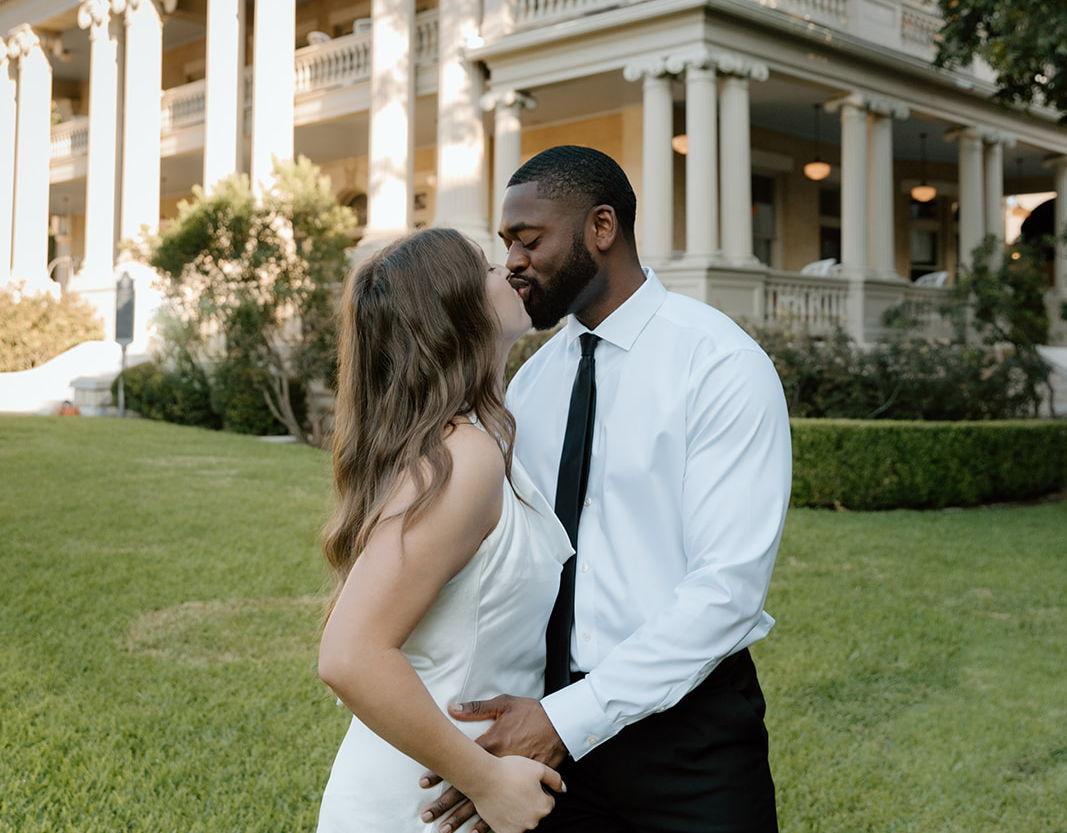 The Wedding Website of Lauren Bich and Corstian Hill