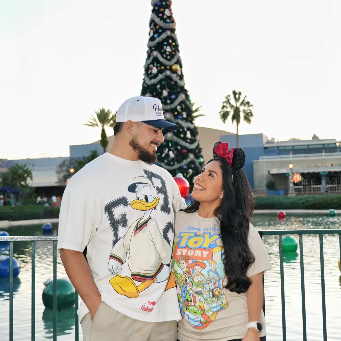 Disney time with my hunnnny 🫰🏽