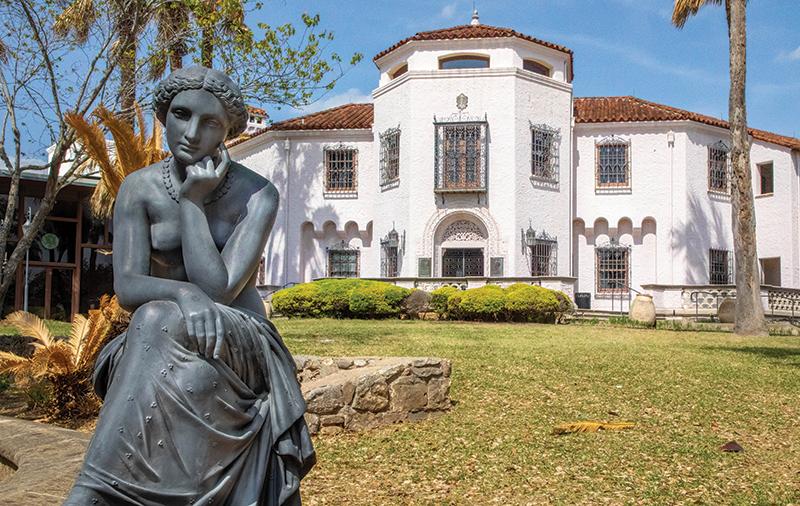 The Wedding Website of Miranda Herrera and Adam Atry