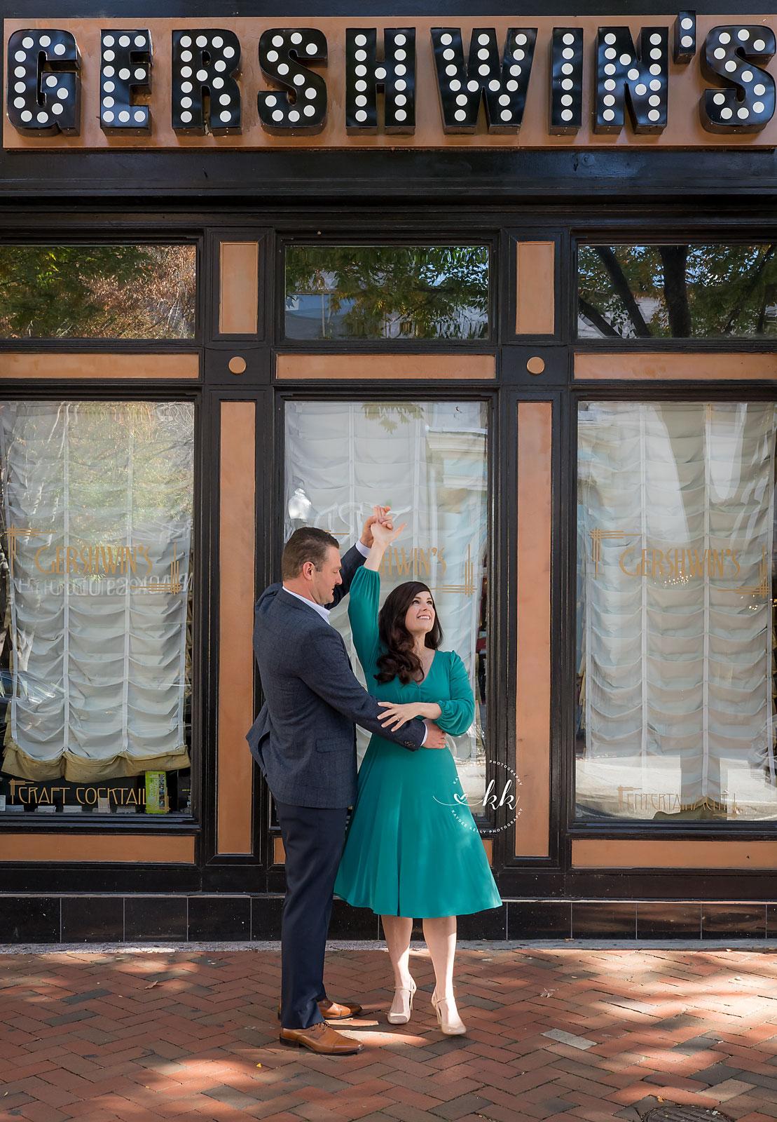 The Wedding Website of Jen Blake and Jason Devitto