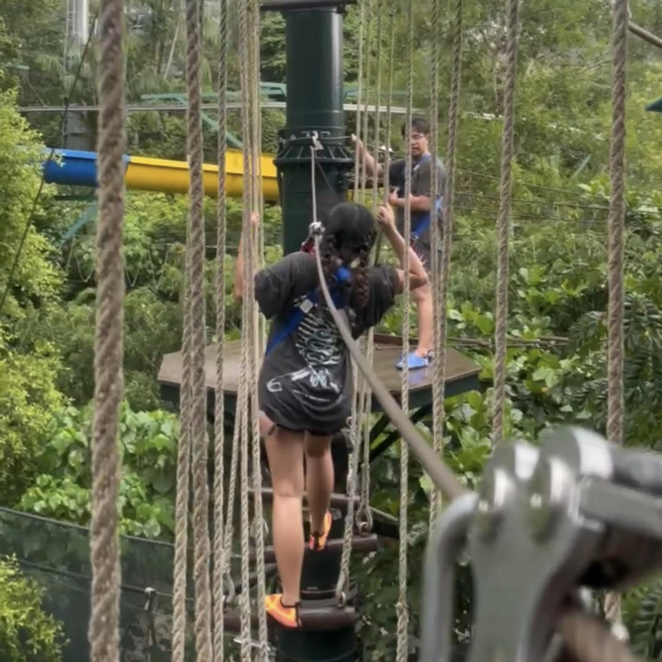 07.08.23, me being scared to death & andrew cheering me on at escape park in penang