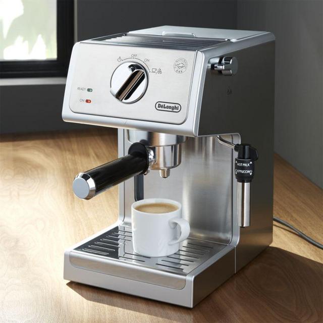 DeLonghi ® Stainless Steel Pump Espresso Maker