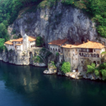 Santa Caterina del Sasso