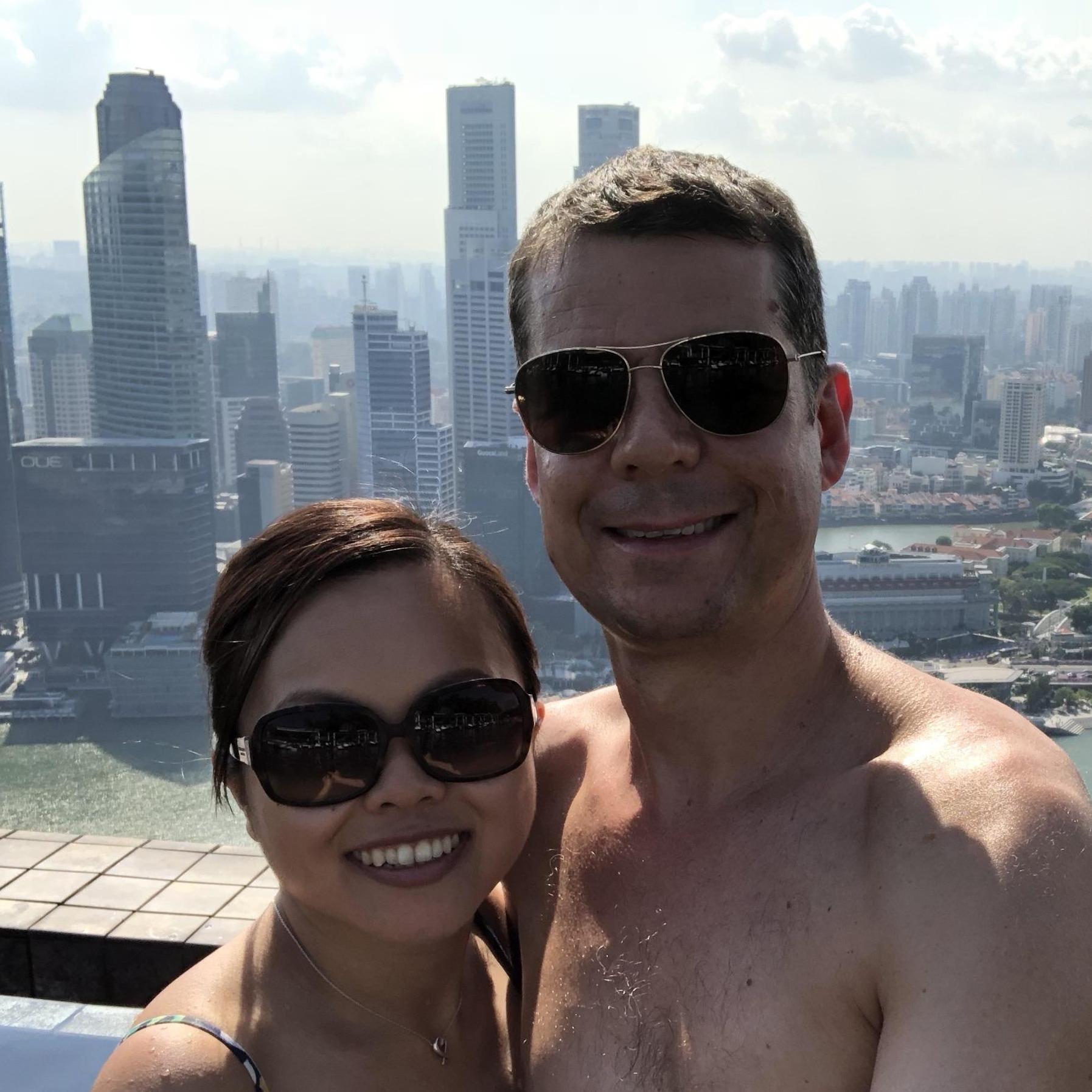Infinity pool on rooftop of Marina Bay Sands in Singapore (Sep-2018)