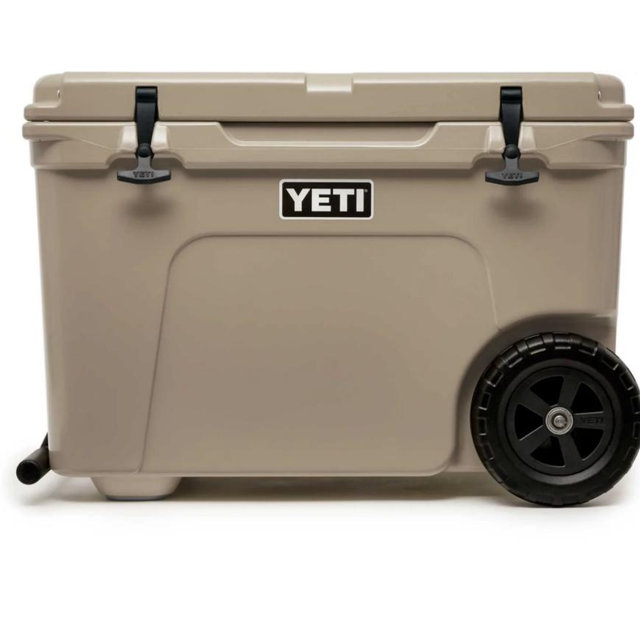 YETI Tundra Haul Cooler - Tan