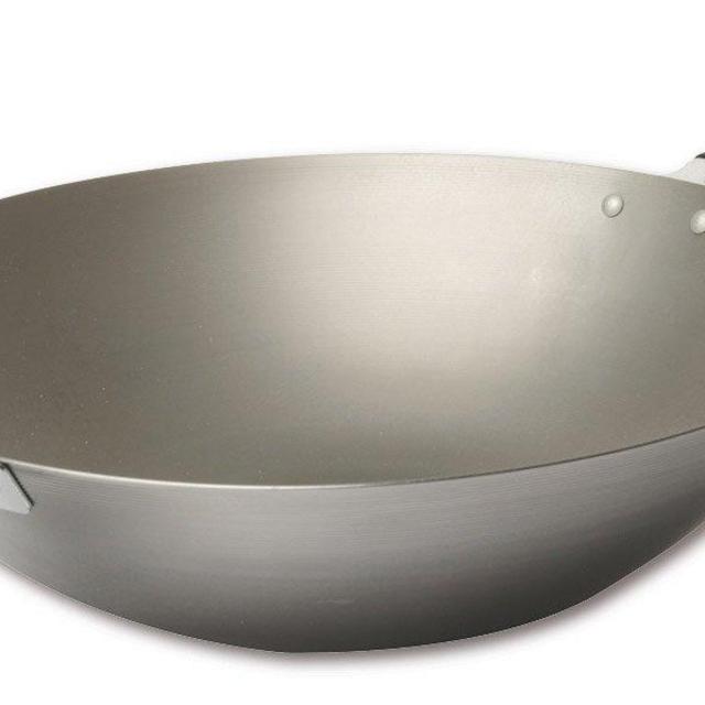 Joyce Chen Pro Chef Flat Bottom Wok Uncoated Carbon Steel, 14-inch