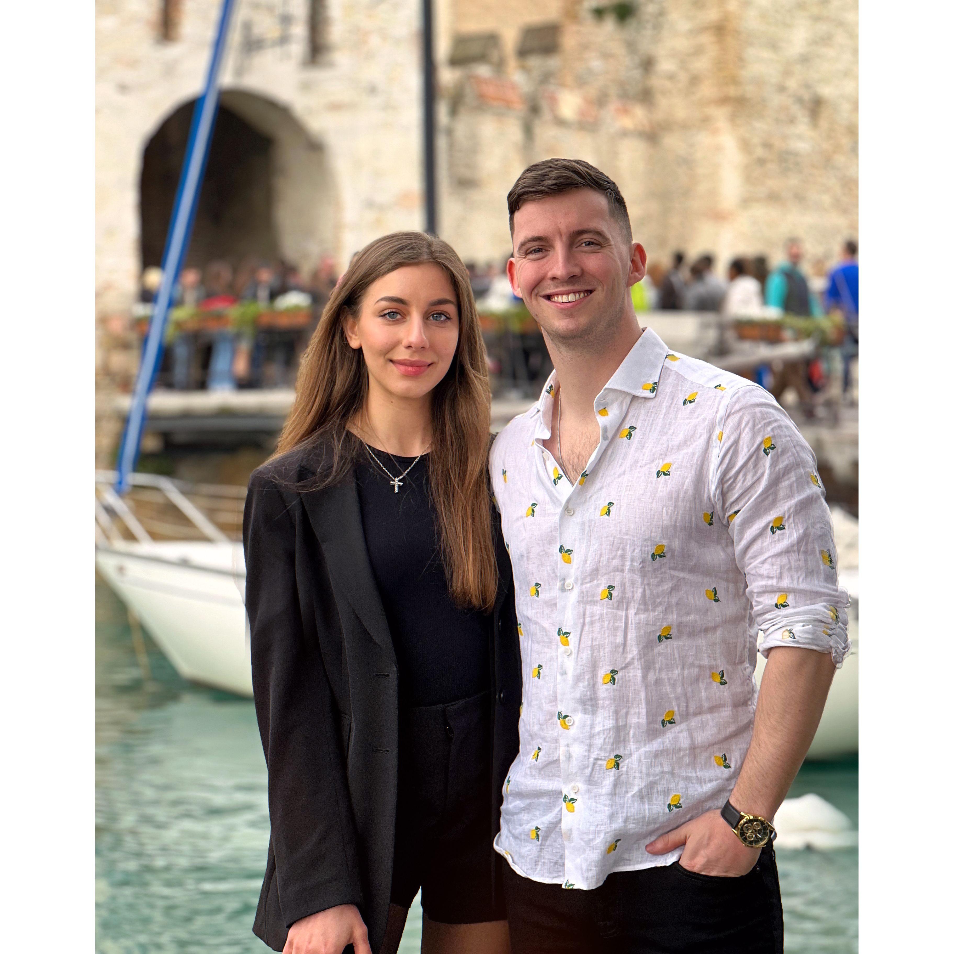 March 30, 2024 Exploring the beautiful Sirmione Peninsula in Italy, surrounded by the stunning scenery of Lake Garda and the charm of this historic town.