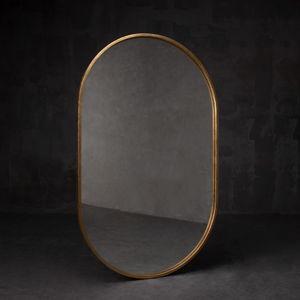 Runway mirror