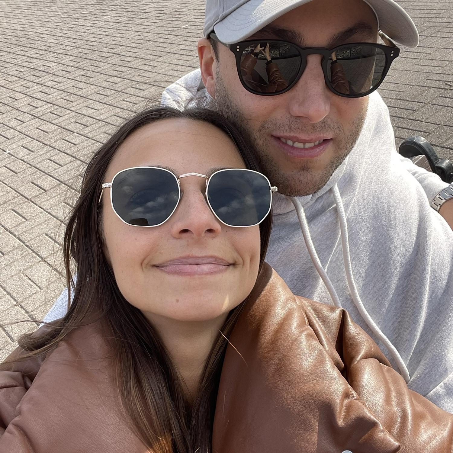 Day trip to Cold Spring. Our first photo 🙃