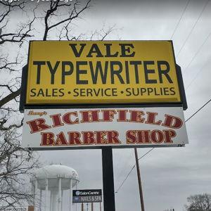 Gift Card- Vale Typewriter