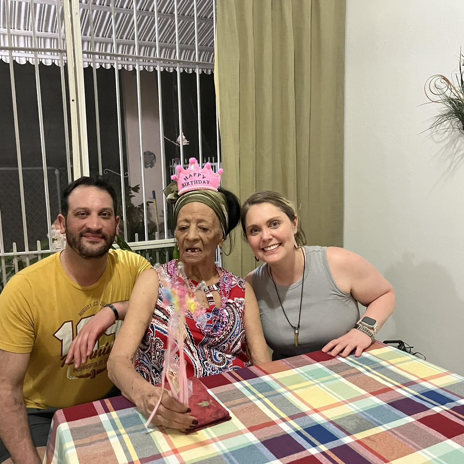 Aguela's 98th Birthday! Celebrating in the D.R.!