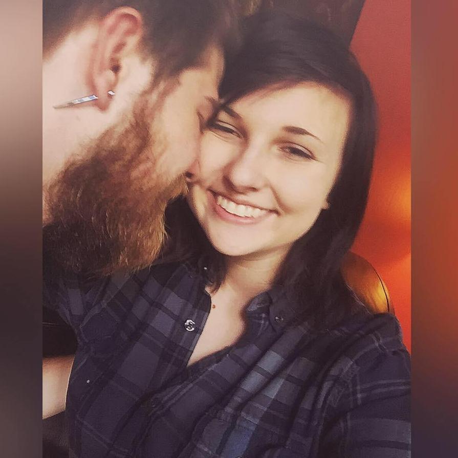This has been floating around for just about forever in the cloud, can't tell you when it was taken but was probably only a few months after first started dating!