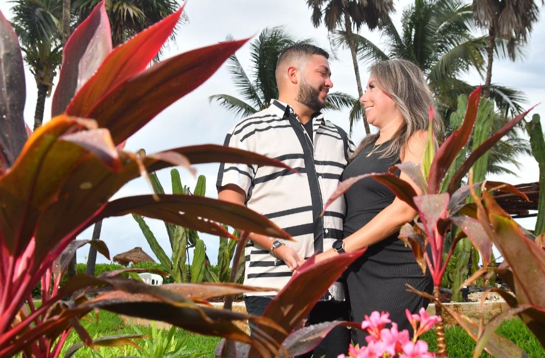 The Wedding Website of Daisy Carrasco and Jose Antonio Gonzalez JR