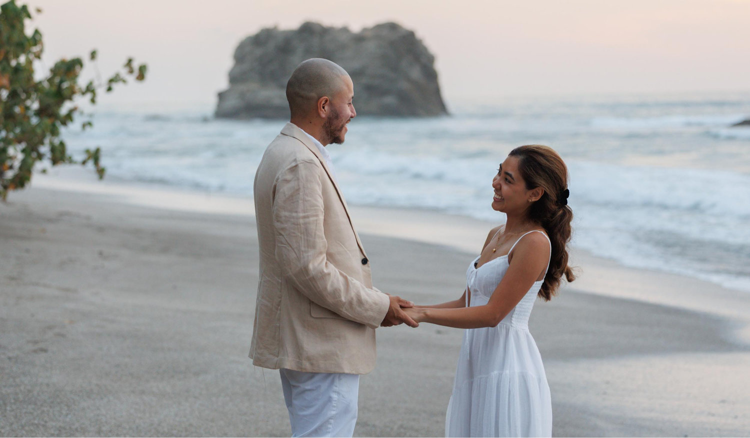 The Wedding Website of Paulette Gómez and Joseph Rodríguez