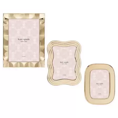 Kate Spade South Street Scallop Picture Frame in Gold