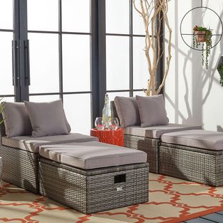 Pramla Outdoor Sette with Ottoman