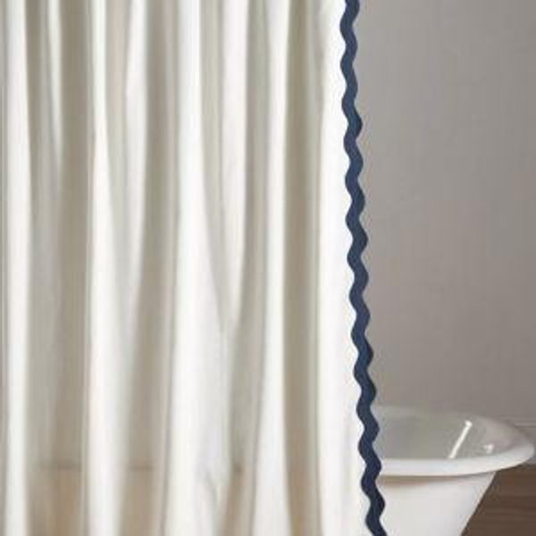 Maeve by Anthropologie Embroidered Scalloped Cotton Shower Curtain