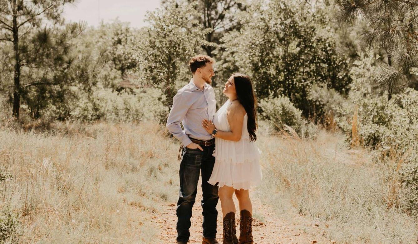 The Wedding Website of Hailey Nicole Perez and Cameron Tod Thrasher