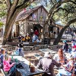 Luckenbach