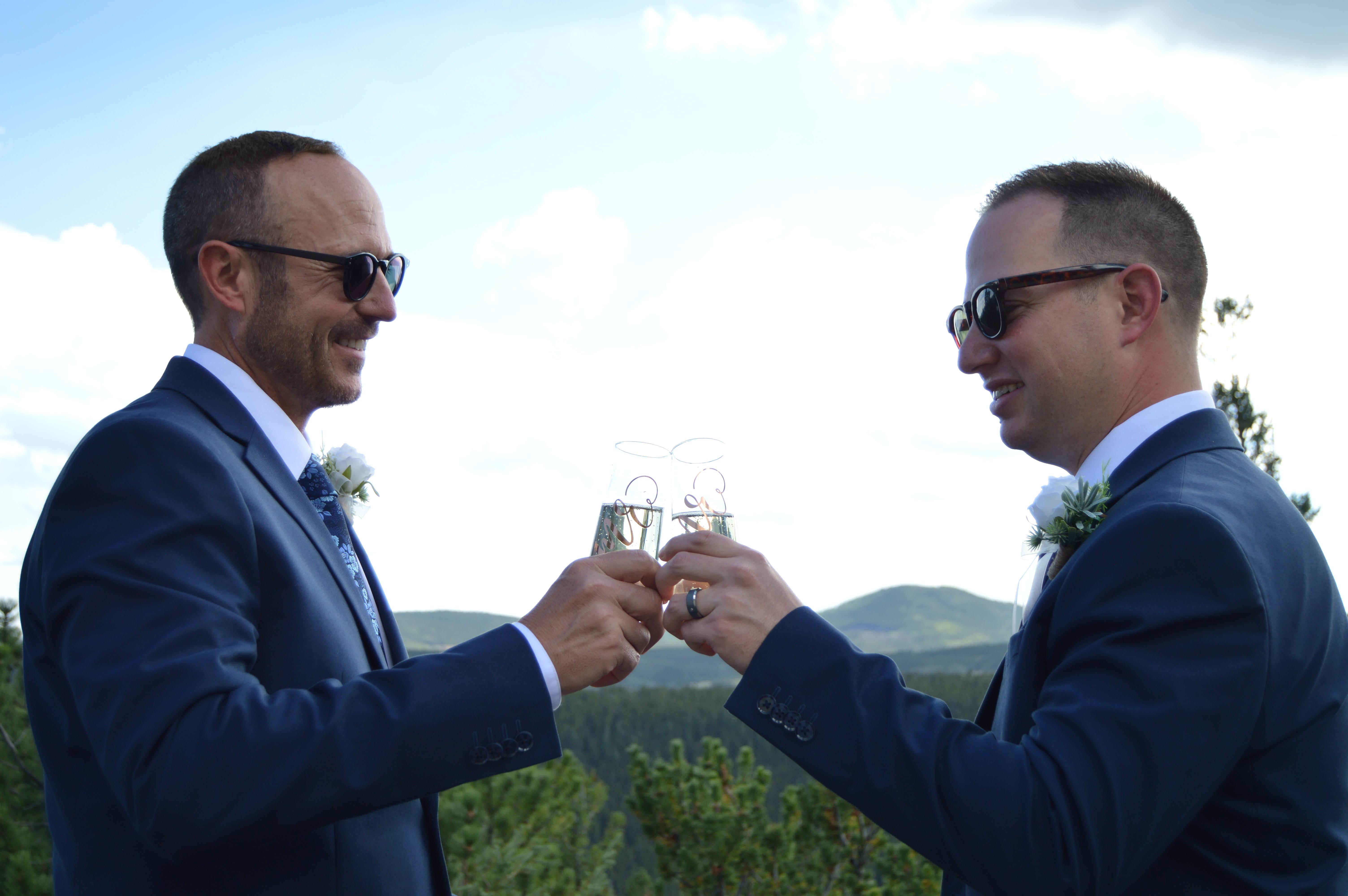 The Wedding Website of Ryan Gilmartin and Toby Polk