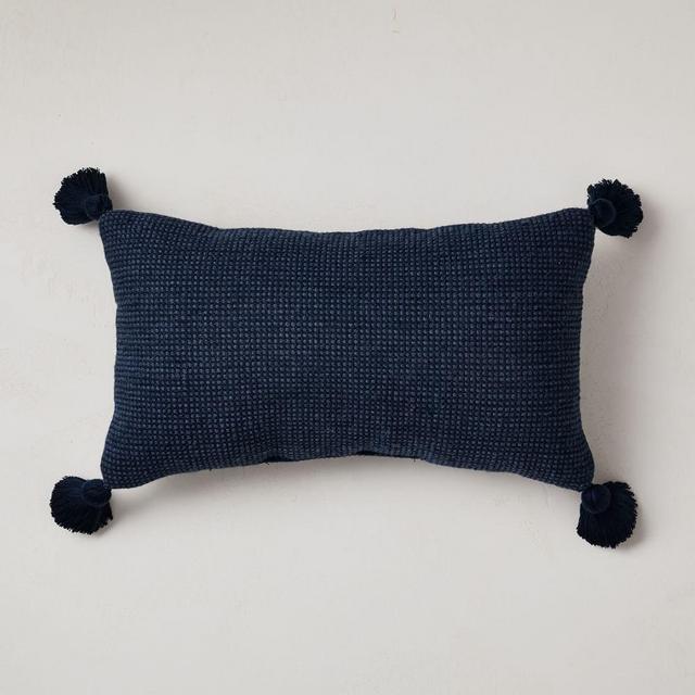 Outdoor Textured Solid Tassel Pillow, 12"x21", Midnight