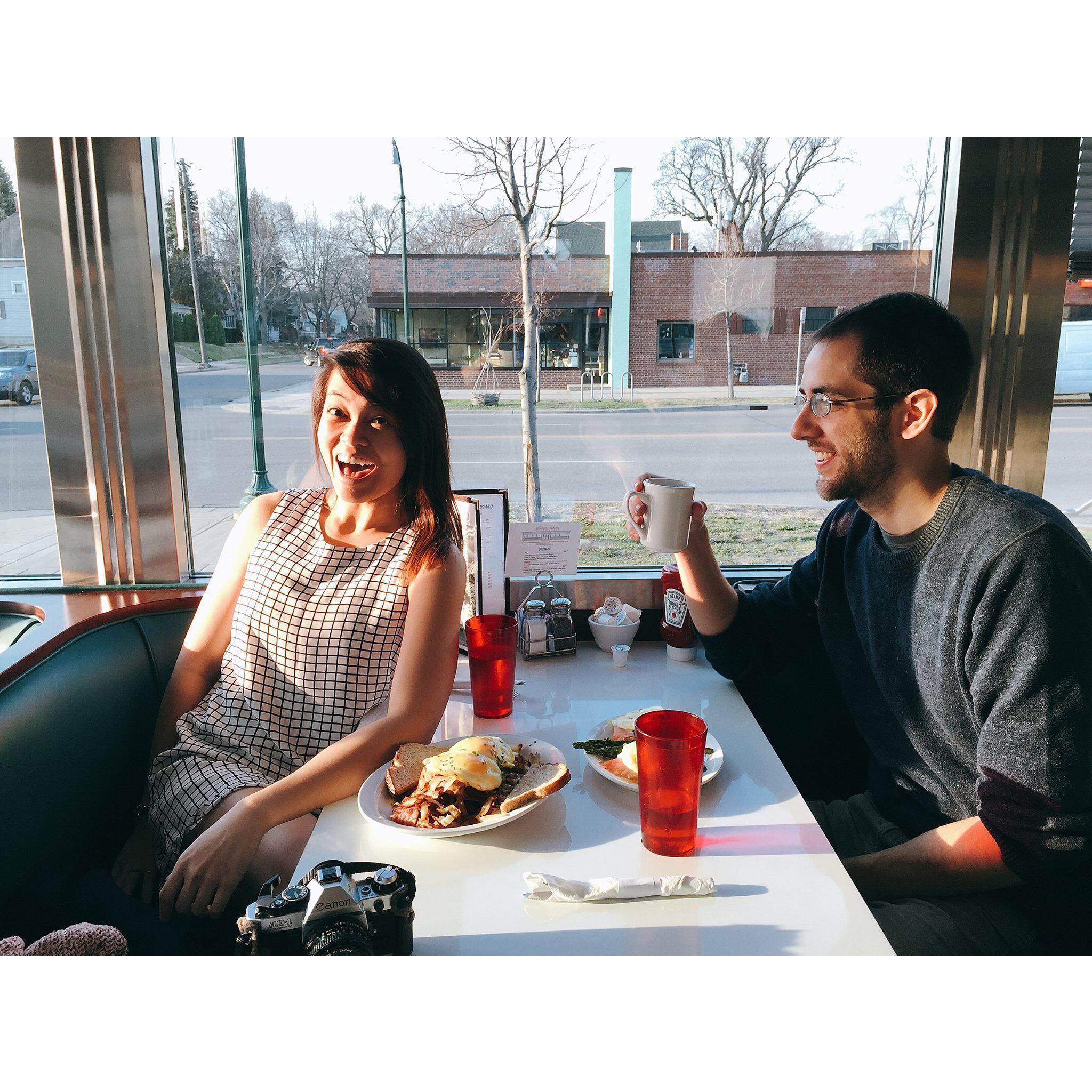 couples that brunch together, stay together, 2016
