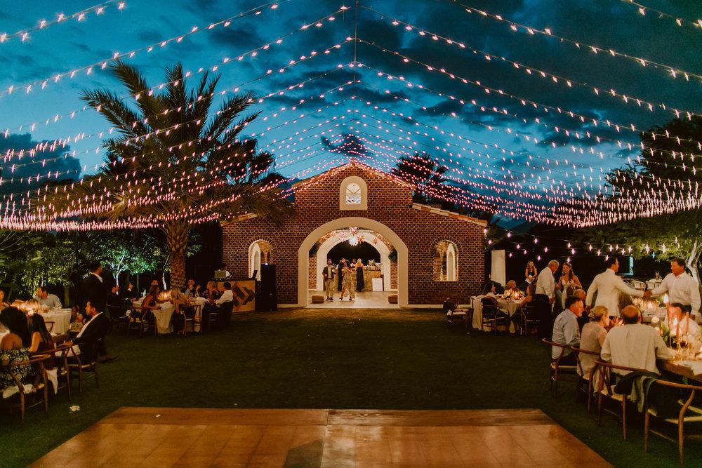 The Wedding Website of Julie Thompson and Jack Collins