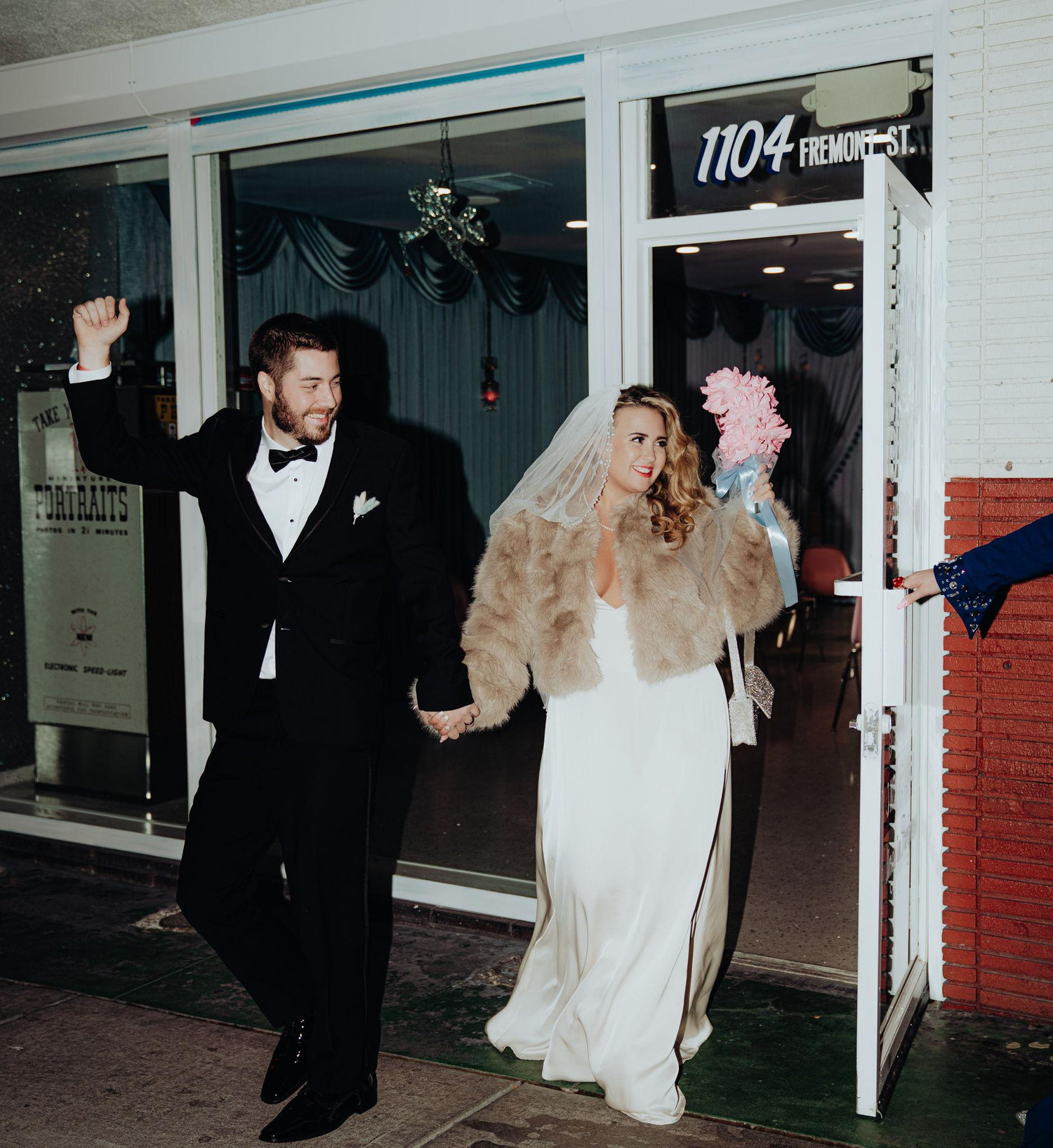 The Wedding Website of Sophia Borga and Keith Livingston