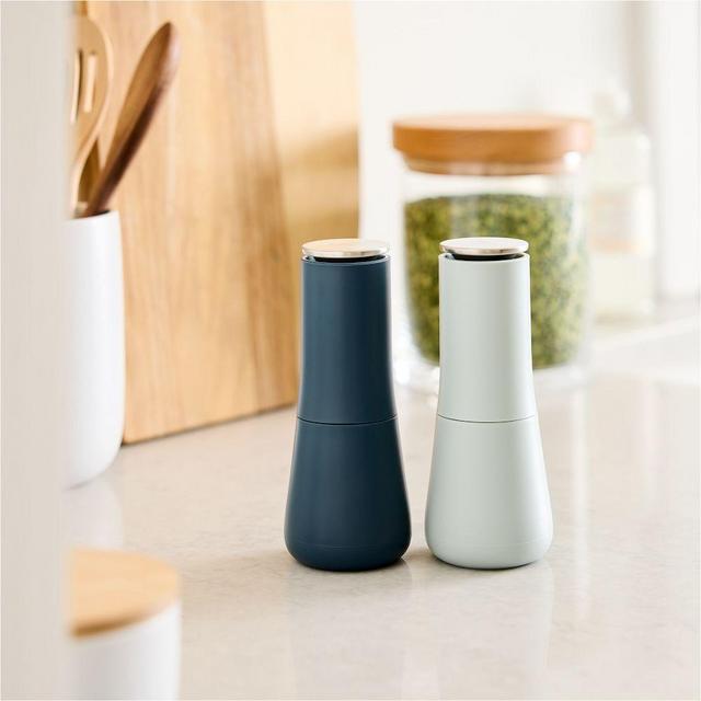 Joseph and Joseph Milltop 2 Piece Salt and Pepper, Blue