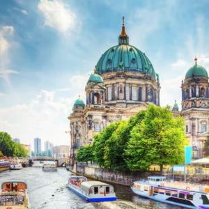 Full Berlin and Warnemunde Excursion