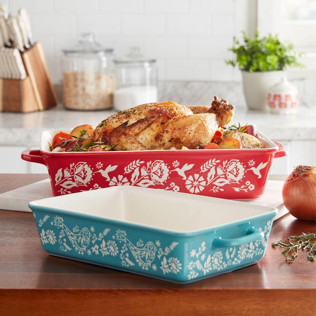 The Pioneer Woman Mazie 2-Piece Ceramic Red Rectangle Baker Set