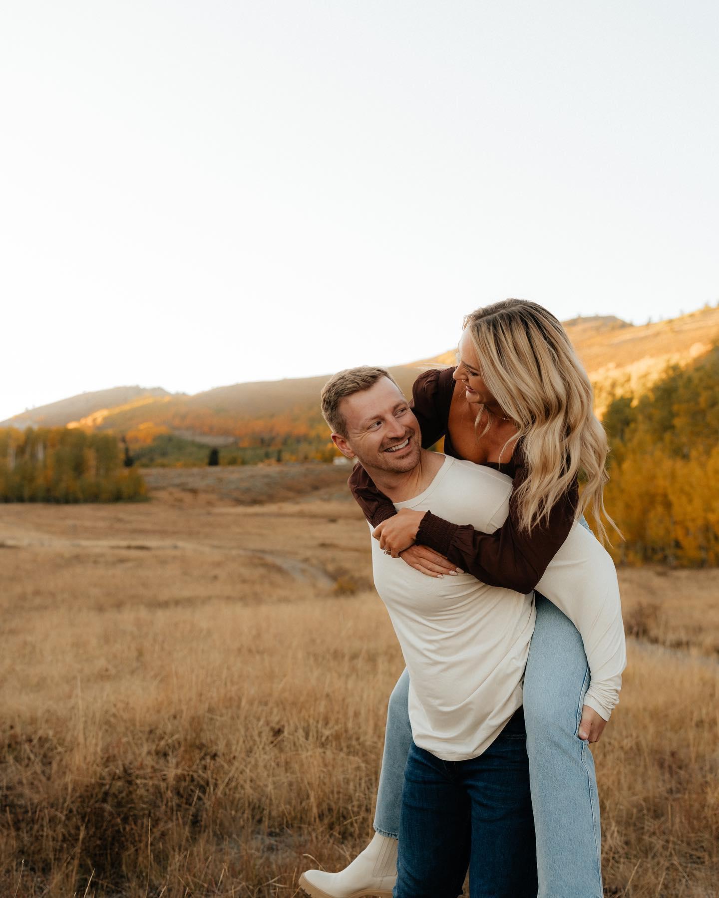 The Wedding Website of Taylor Lundgren and Collin Gradin