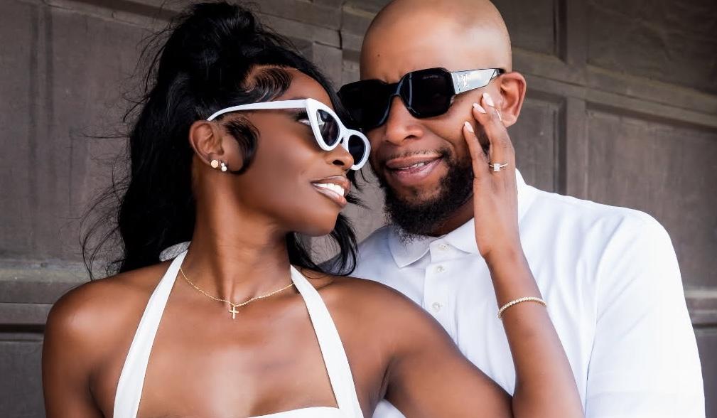The Wedding Website of Kaela Little and Travis Davenport