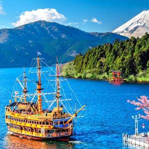 Mt. Fuji Boat Cruise, Japan