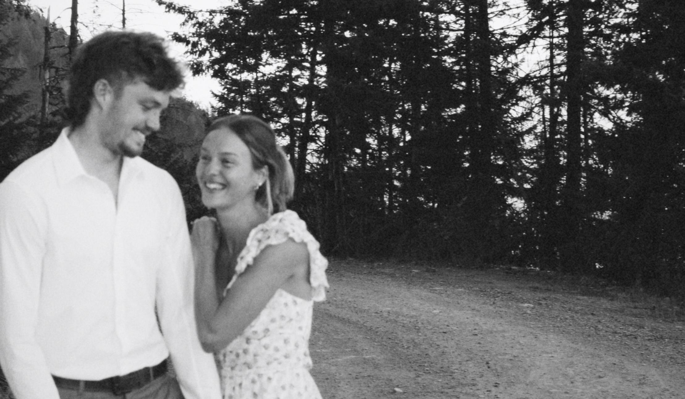 The Wedding Website of Waneta Hershberger and Ty Benham