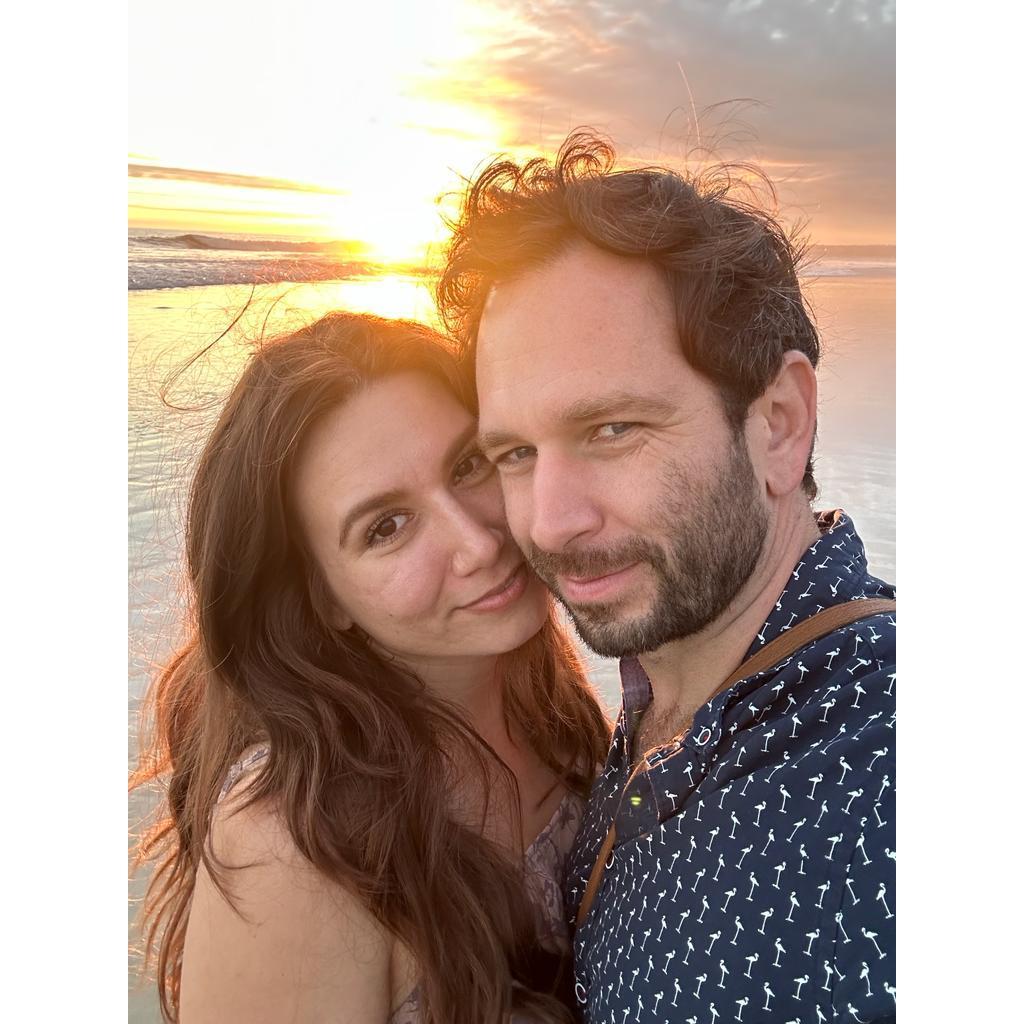 We REALLY like sunsets at the beach lol