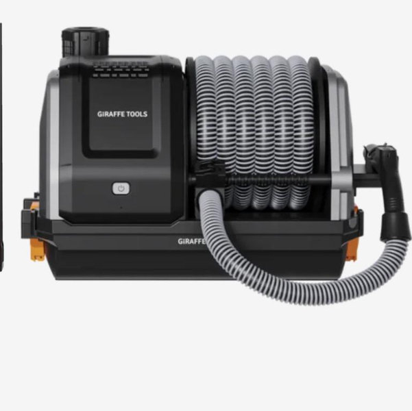 Grandstorm Retractable Vacuum Cleaner