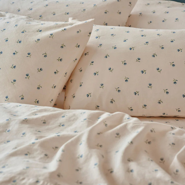 QUEEN - Dusk Blue Posy Bud Linen Blend Pillowcases (Pair)