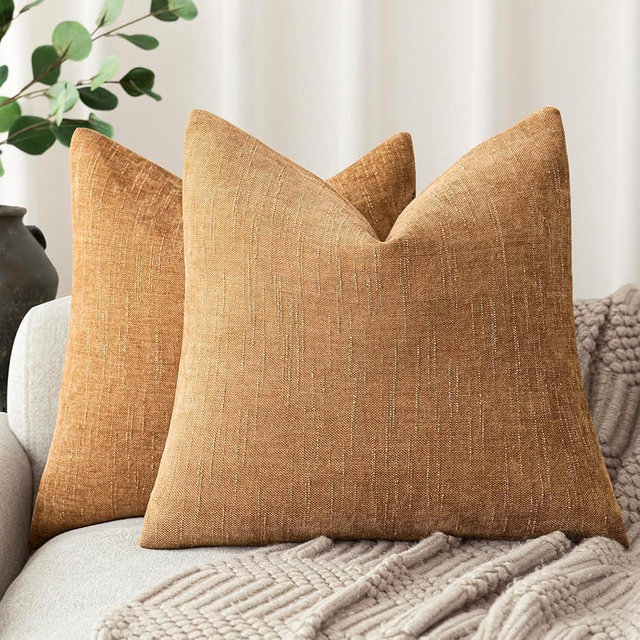 Foindtower Set of 2 Soft Textured Chenille Throw Decorative Pillow Covers Square Accent Solid Cushion Cover Neutral Farmhouse Pillow Case for Couch Sofa Bedroom Living Room 18x18 Inch,Golden Brown