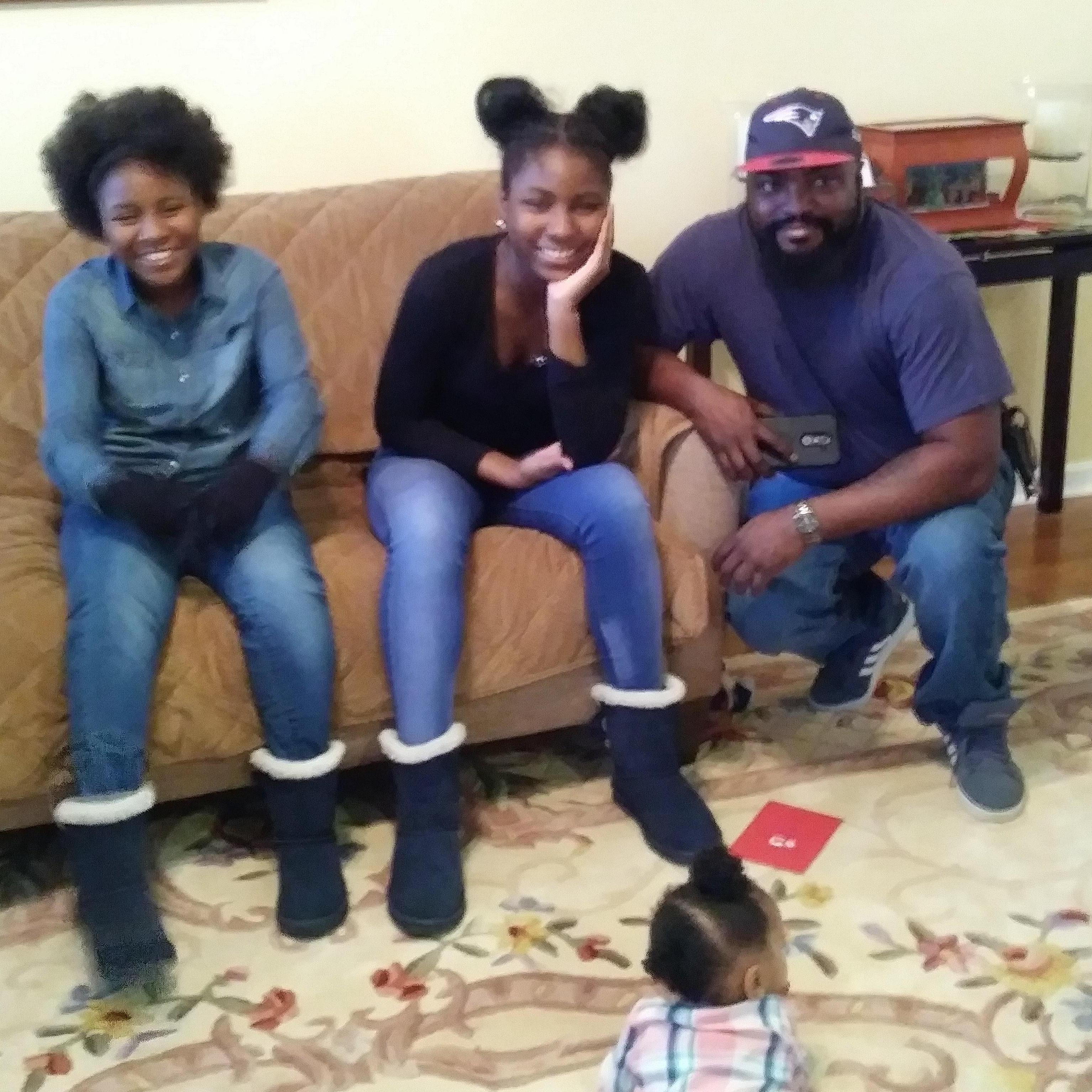 Greg and his beautiful daughters 😊
