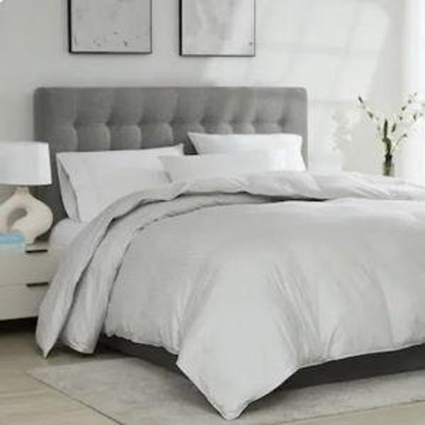 Colossal King Oversized Down Alternative Baffle Box Comforter (10' x 10') World's Biggest