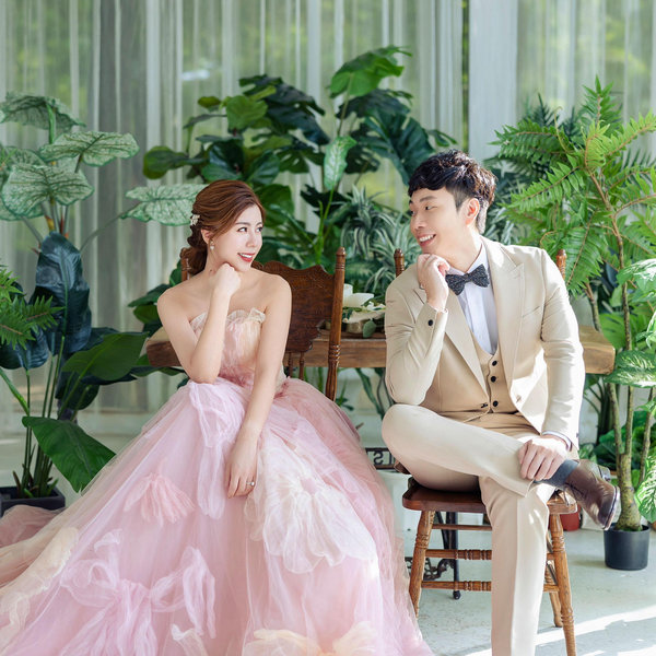 Jessica Lee and Alex Li's Wedding Website