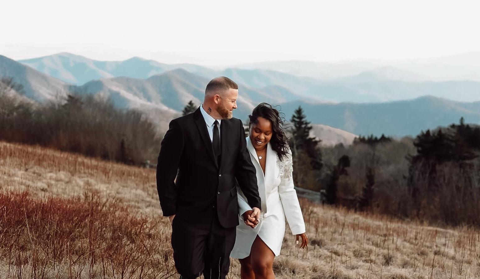 The Wedding Website of Rebecca Naomi Barnes and Christopher Wiley Burns