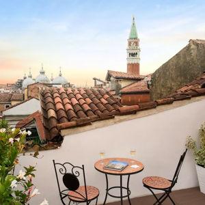 Honeymoon Lodging