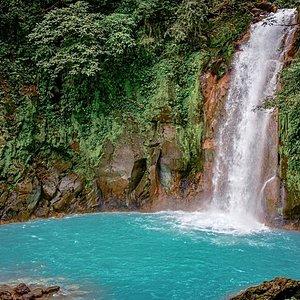 Honeymoon Waterfall and Nature Tour in Costa Rica