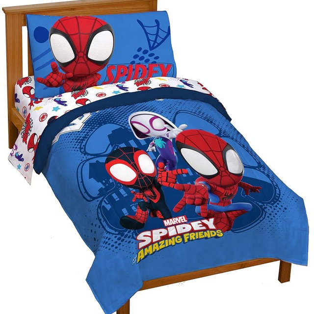 Jay Franco Marvel Spidey and His Amazing Friends 4 Piece Toddler Bed Set - Includes Comforter & Sheets, Super Soft Fade Resistant Microfiber, Machine Washable (Official Marvel Product)