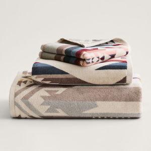 WHITE SANDS TOWEL COLLECTION