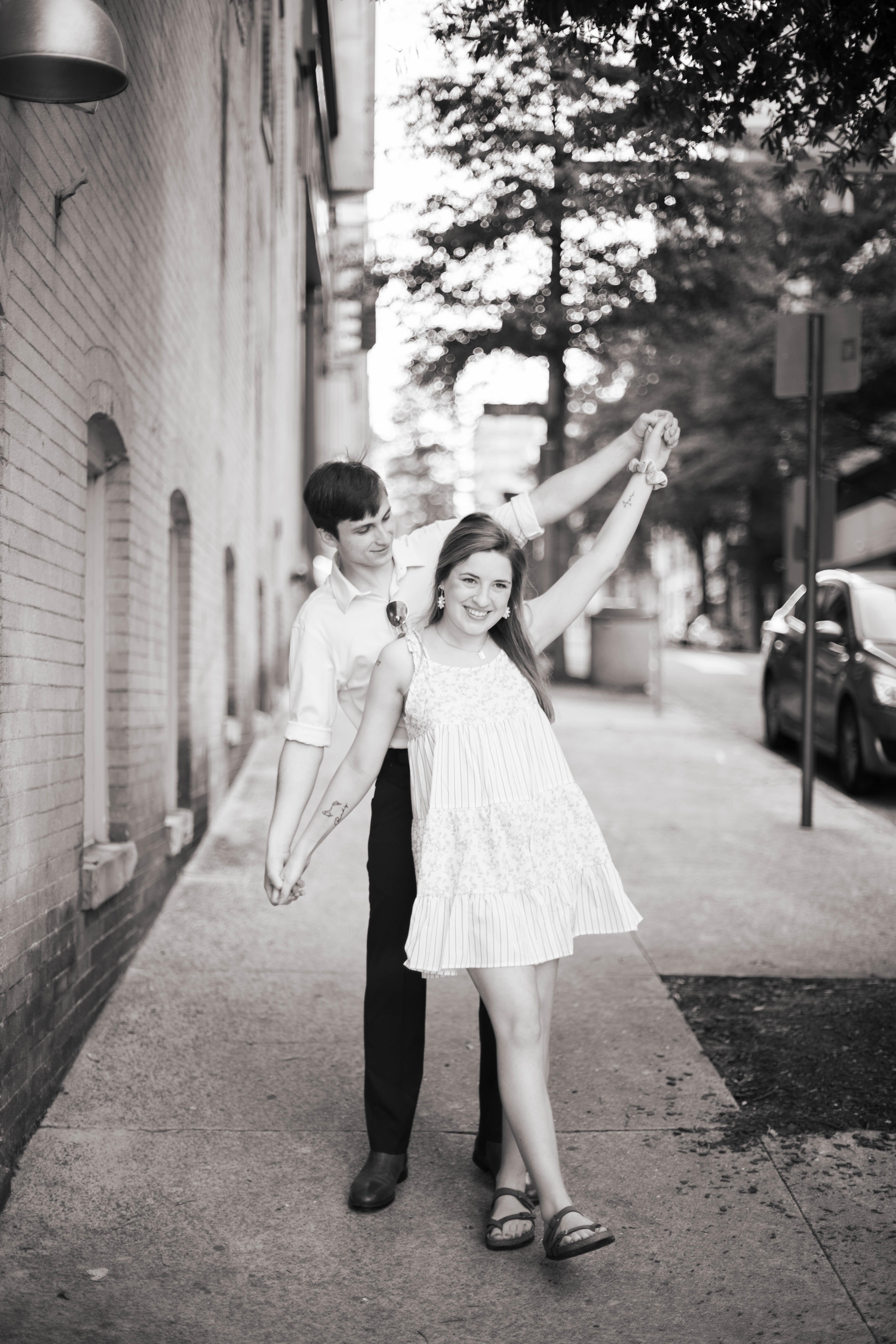The Wedding Website of Lauren Lightsey and Ethan Niles