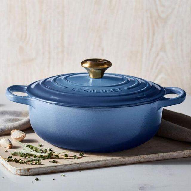 Le Creuset Sauteuse in Artichaut