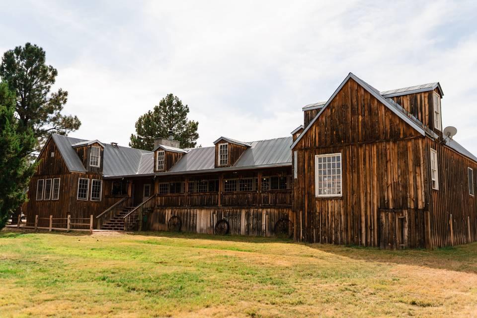 The Wedding Website of Brenna Wolfe and Justin Warren